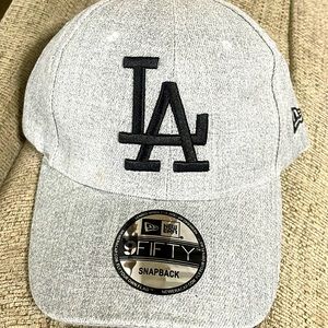 New New Era LA DODGERS grey hat